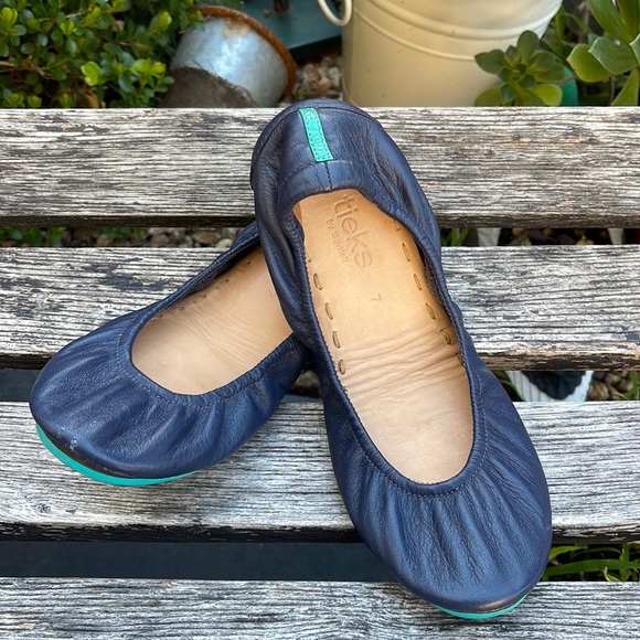 Tieks bundle - Picture 15 of 16